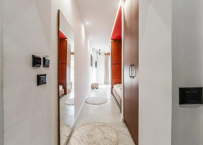 Apartment Cityview Comfort By Pikhost